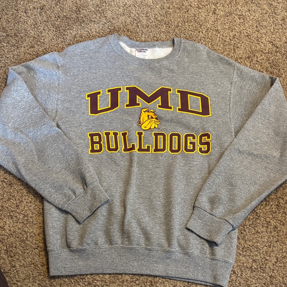 Jerzees Gray UMD Bulldogs Crewneck Sweater